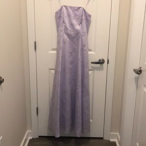 Lilac strapless gown